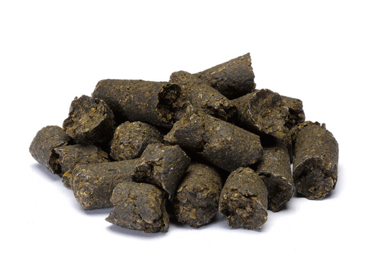 Molassed Sugar Beet Nuts